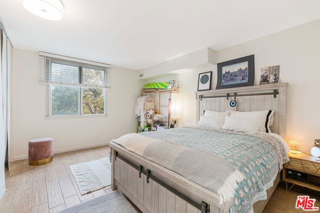 8740 Tuscany Avenue 207, Playa Del Rey (los Angeles), CA 90293