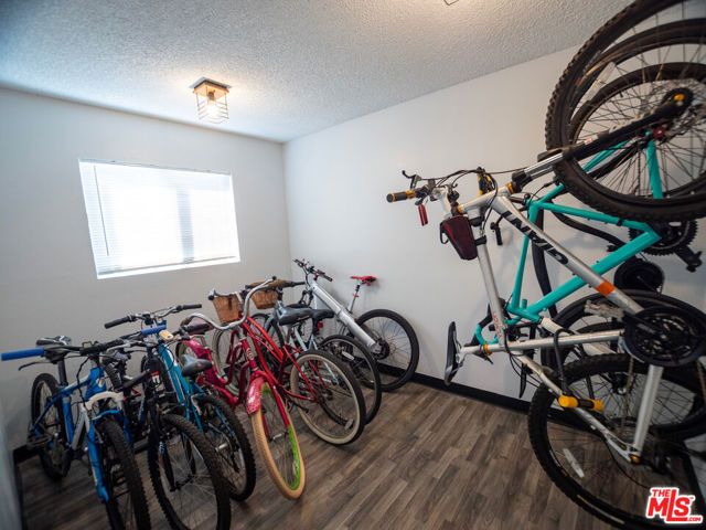 8740 Tuscany Avenue 207, Playa Del Rey (los Angeles), CA 90293