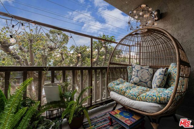 8740 Tuscany Avenue 207, Playa Del Rey (los Angeles), CA 90293