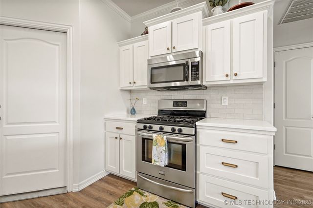 8824 N 144th East Avenue, Owasso, OK 74055