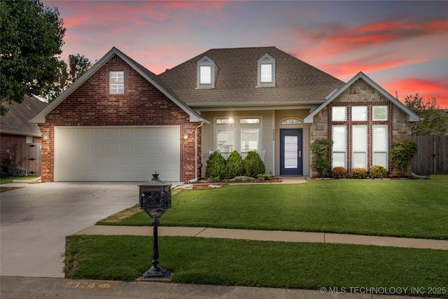 8824 N 144th East Avenue, Owasso, OK 74055