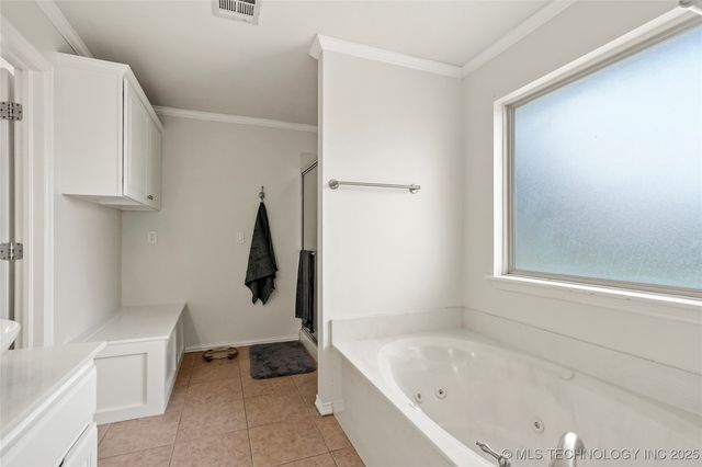 8824 N 144th East Avenue, Owasso, OK 74055