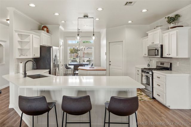 8824 N 144th East Avenue, Owasso, OK 74055