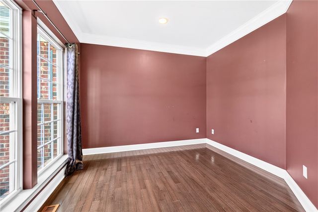 2084 Majestic Dr, North Strabane, PA 15317
