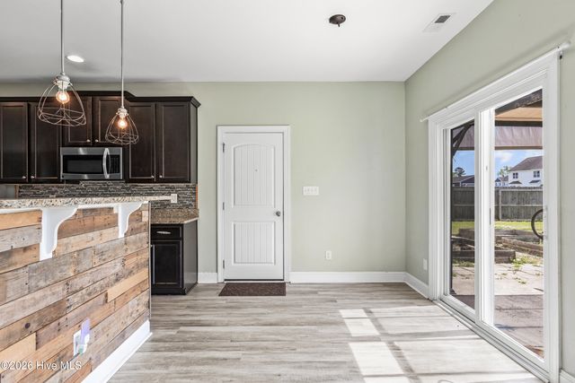 407 Canoe Lane, Swansboro, NC 28584