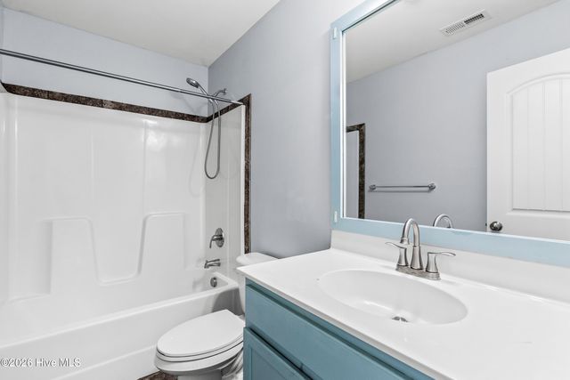 407 Canoe Lane, Swansboro, NC 28584