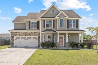 407 Canoe Lane, Swansboro, NC 28584