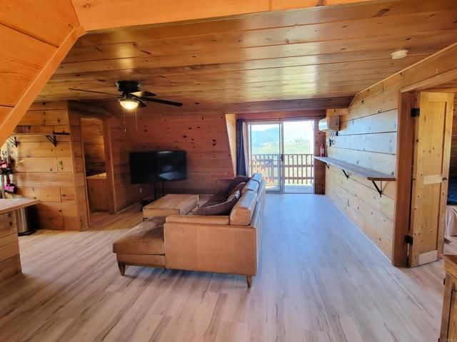 2494 Lane, Fallbrook, CA 92028