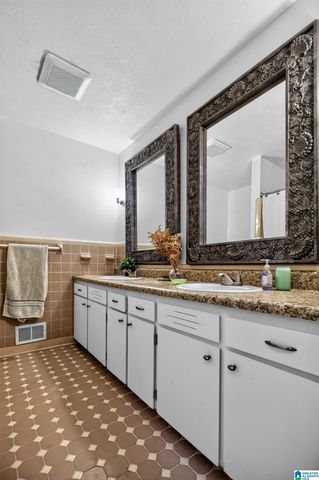 805 11TH STREET NE, Jacksonville, AL 36265