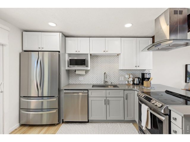 4100 Greenbriar Blvd, Boulder, CO 80305