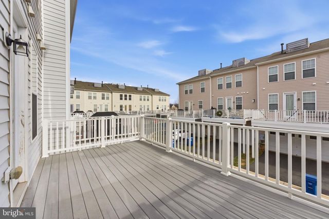 42396 BENFOLD SQ, Brambleton, VA 20148