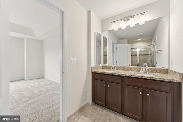 42396 BENFOLD SQ, Brambleton, VA 20148