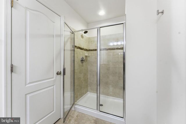 42396 BENFOLD SQ, Brambleton, VA 20148