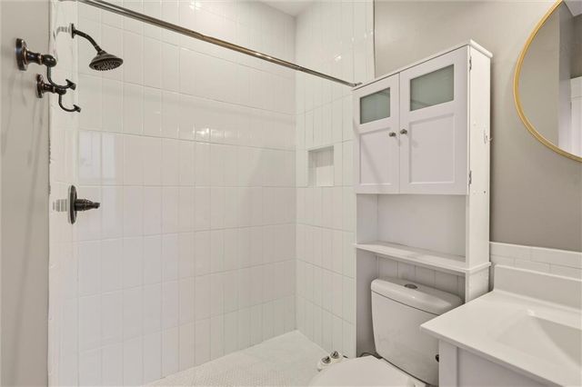 4451 Pennsylvania Avenue, Kansas City, MO 64111