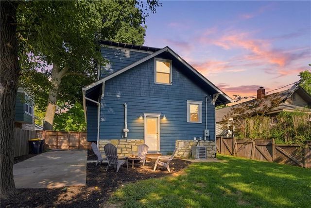 4451 Pennsylvania Avenue, Kansas City, MO 64111