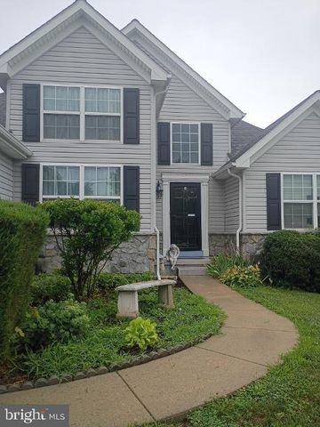 222 YOCOM RD, Douglassville, PA 19518