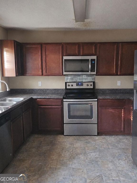 2 Huntcliff Drive, Cartersville, GA 30121 — photo 5