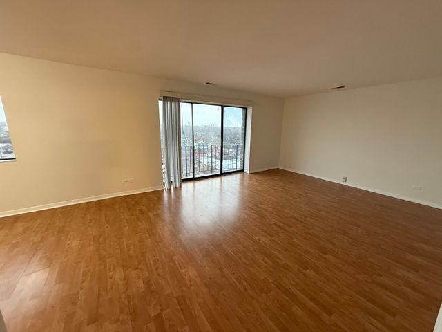 2300 N Harlem Avenue 801, Elmwood Park, IL 60707