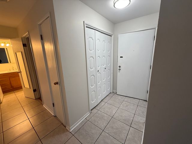 2300 N Harlem Avenue 801, Elmwood Park, IL 60707