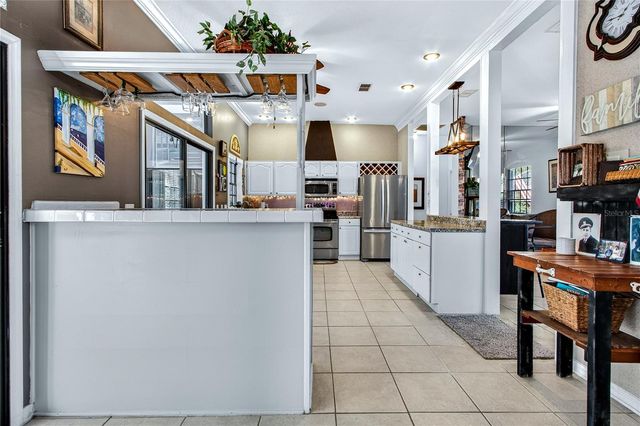 1014 WILLA LAKE CIRCLE, Oviedo, FL 32765