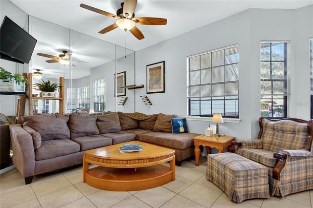 1014 WILLA LAKE CIRCLE, Oviedo, FL 32765