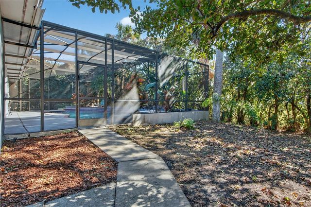 1014 WILLA LAKE CIRCLE, Oviedo, FL 32765