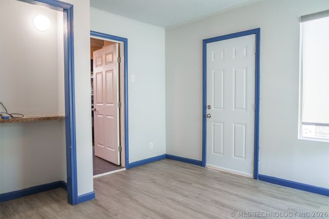 523 S 48th West Avenue, Tulsa, OK 74127