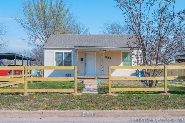 523 S 48th West Avenue, Tulsa, OK 74127