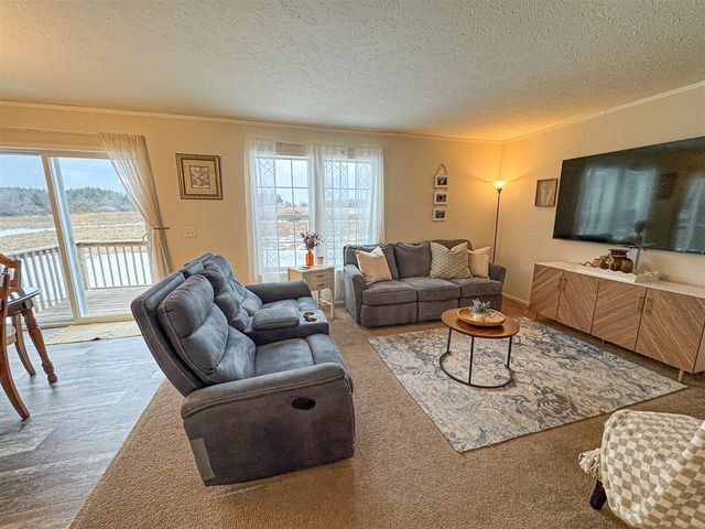 104 Evans Way, Scottville, MI 49454