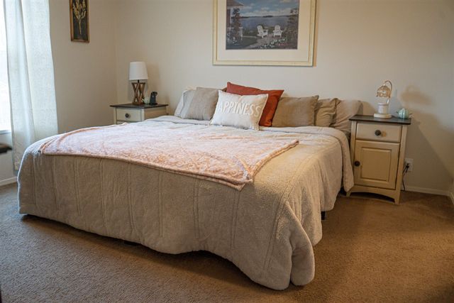 104 Evans Way, Scottville, MI 49454