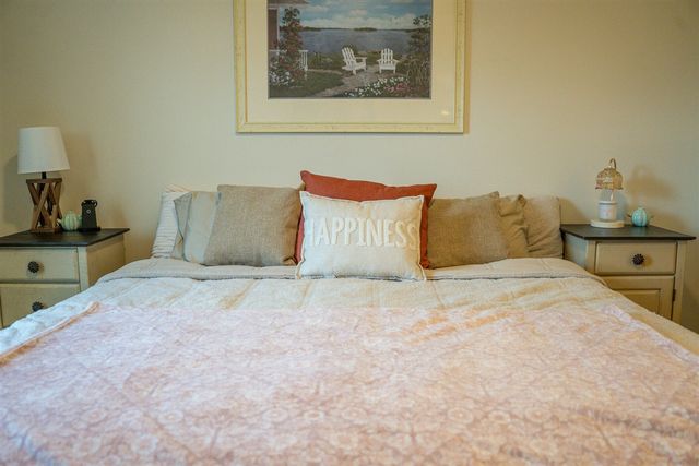 104 Evans Way, Scottville, MI 49454