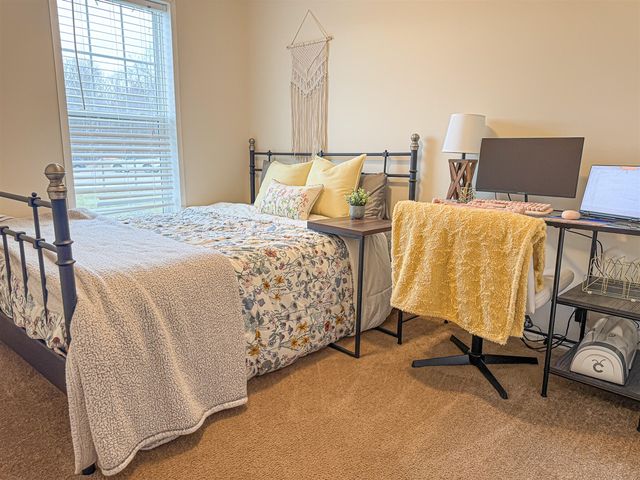 104 Evans Way, Scottville, MI 49454