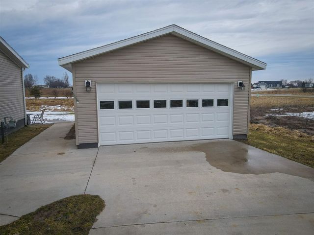 104 Evans Way, Scottville, MI 49454