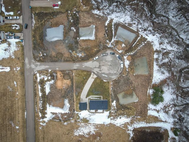 104 Evans Way, Scottville, MI 49454