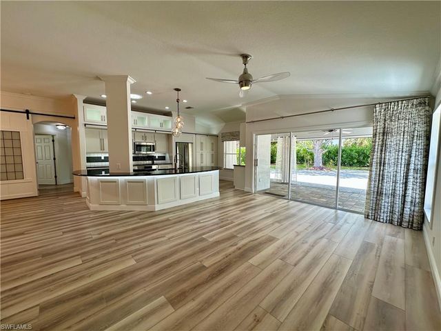 8798 Fawn Ridge DR, Fort Myers, FL 33912