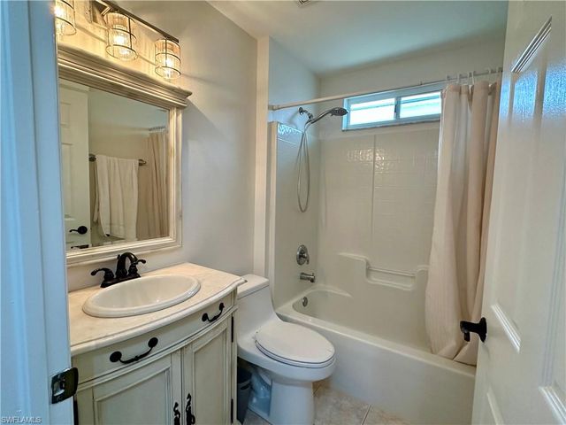 8798 Fawn Ridge DR, Fort Myers, FL 33912