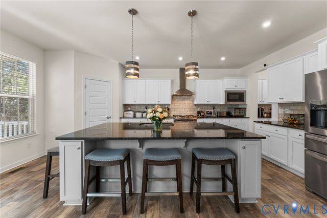 16718 Lilting Moon Ct, Chesterfield, VA 23120