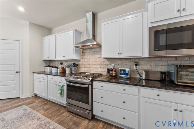 16718 Lilting Moon Ct, Chesterfield, VA 23120