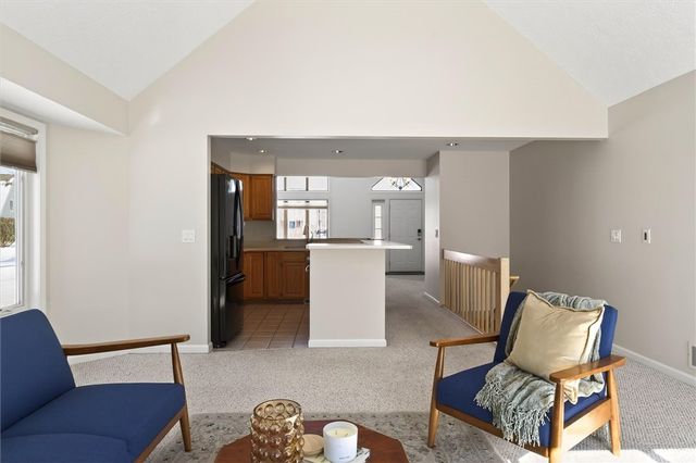 11 Hayfield Way, Henrietta, NY 14534