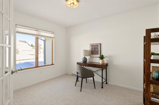 11 Hayfield Way, Henrietta, NY 14534