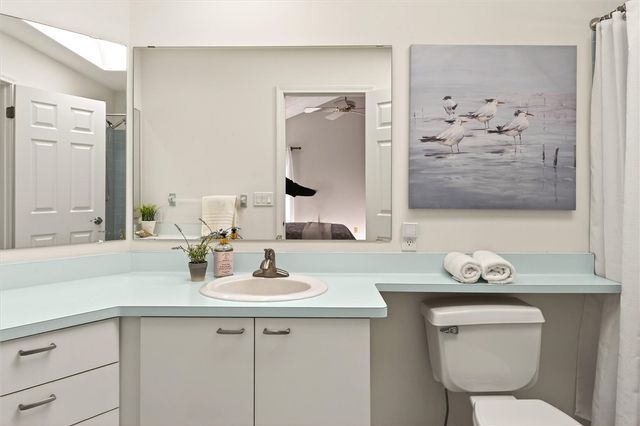 11 Hayfield Way, Henrietta, NY 14534