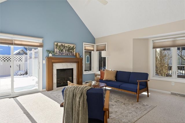 11 Hayfield Way, Henrietta, NY 14534