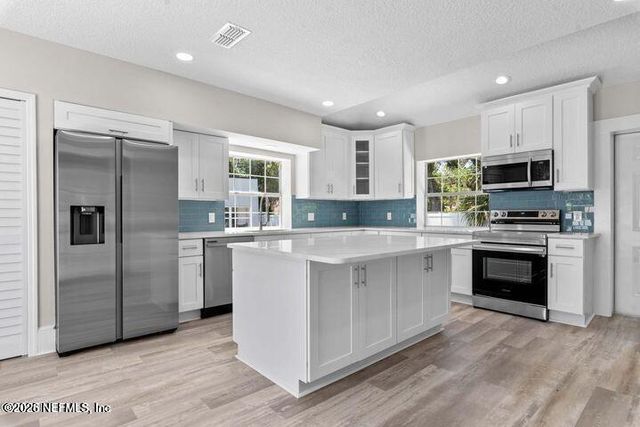 7288 SAN JOSE Boulevard, Jacksonville, FL 32217