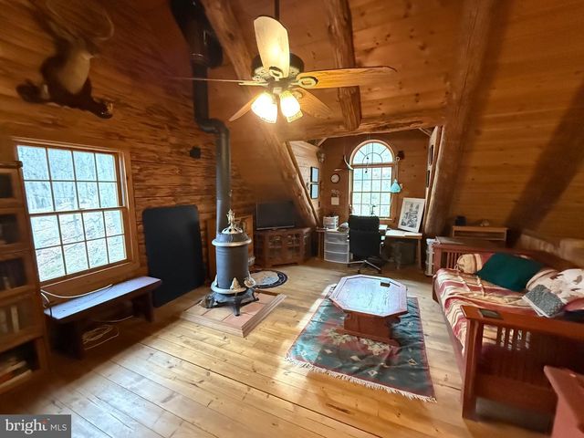 3029 WHITETAIL RIDGE RD, Burlington, WV 26710