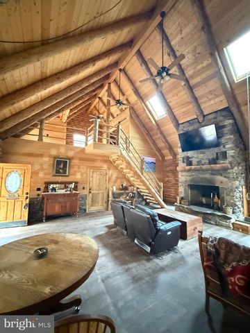 3029 WHITETAIL RIDGE RD, Burlington, WV 26710