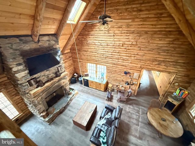 3029 WHITETAIL RIDGE RD, Burlington, WV 26710