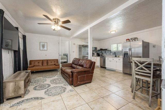680 Carver Road, Las Cruces, NM 88005