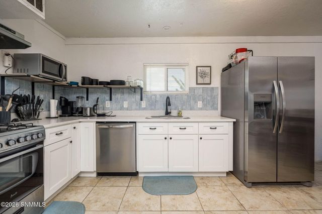680 Carver Road, Las Cruces, NM 88005