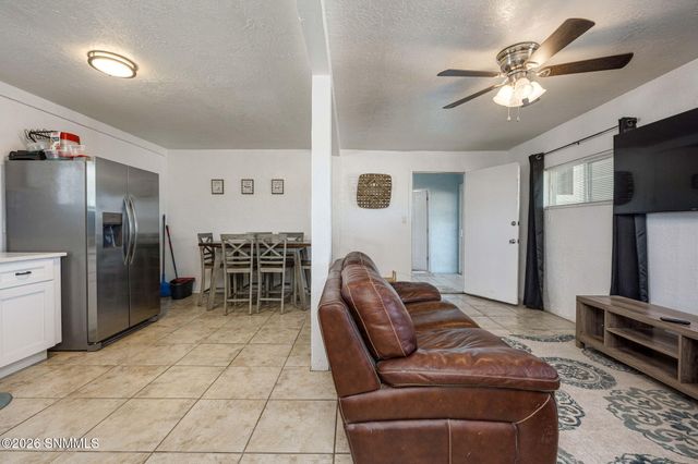 680 Carver Road, Las Cruces, NM 88005