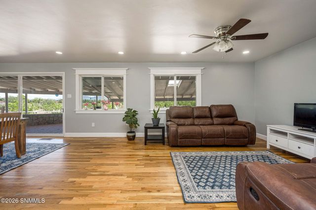 680 Carver Road, Las Cruces, NM 88005